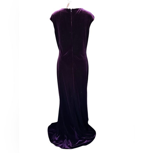 Alex Evening Gorgeous Beaded Deep Purple Stretch Velvet Formal Dress size 8 - Picture 3 of 11